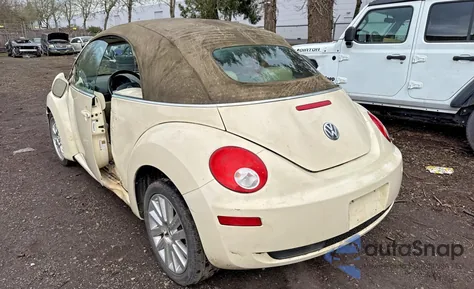 2008 Volkswagen New Beetle Convertible Se from USA, damaged, VIN 3VWRF31Y28M411370